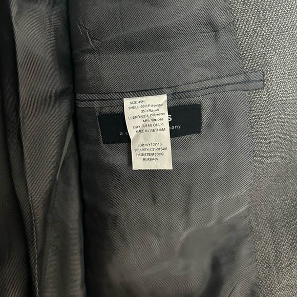 Axcess Grey 2 button men’s blazer •Used • Size: 40R - Picture 5 of 6